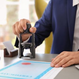 Công chứng hợp đồng, giao dịch