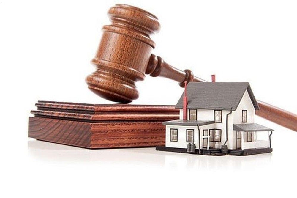 Khởi kiện ra Tòa án khi giải quyết tranh chấp mua bán nhà đất 