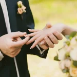Cha mẹ cấm đoán con kết hôn có bị phạt nặng?