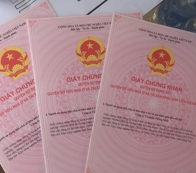 thủ tục ngăn chặn giao dịch đất